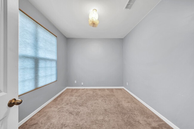 Photo - 507 Mt Carmel Rd