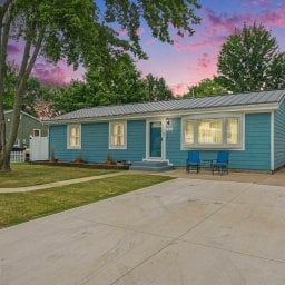 Photo - 205 Lake Hills Rd