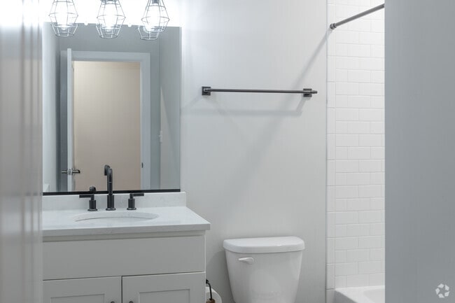 O'Donnell Apartments - The Amara - Apt. 103 - 3 Bedroom, 2 Bath - O'Donnell Apartments