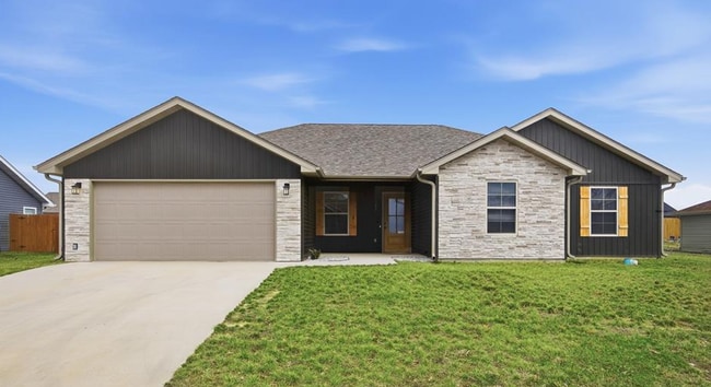 Building Photo - 147 La Vista Dr