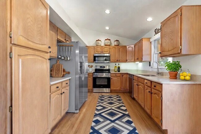 Photo - 2567 E 124th Pl