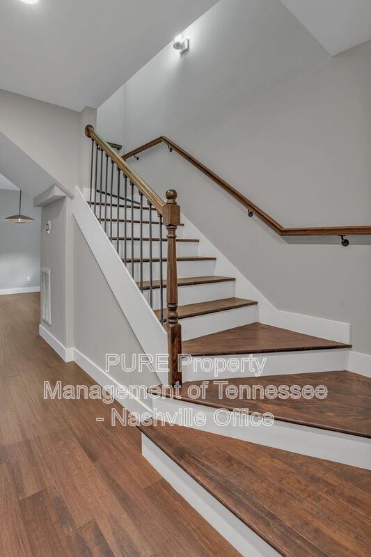 Photo - 3212 A Lincoln ave