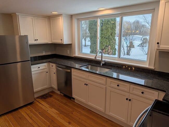 Photo - 116 Main St Unit 1