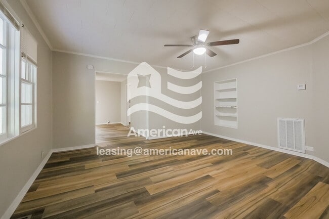 Photo - 818 Truitt Ave