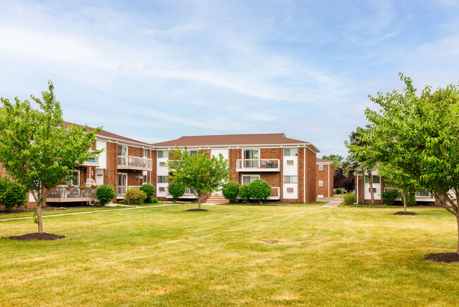 Birchview Gardens - Birchview Gardens Apartments