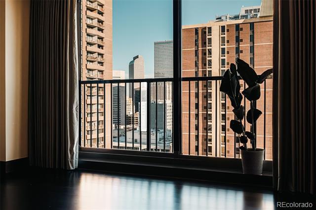 Building Photo - 1133 14th St Unit 1940