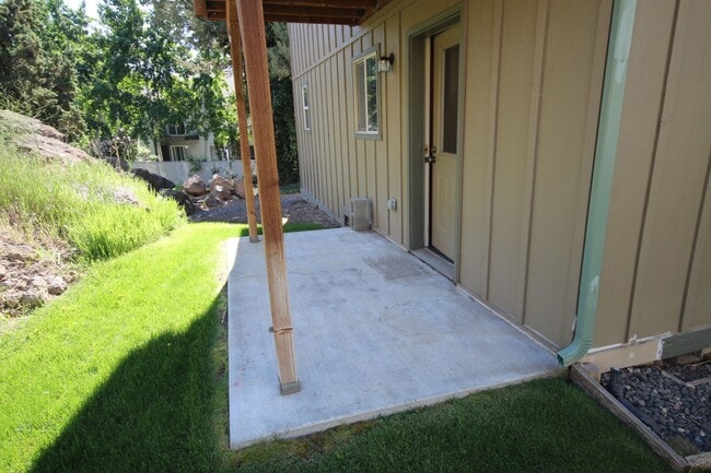 Photo - 1431 Lucinda Ct Unidad 01
