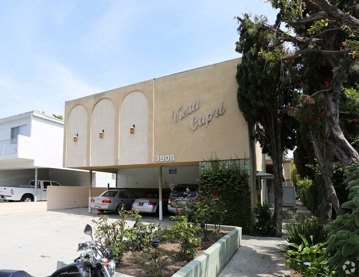Photo - Vista Capri Apartments