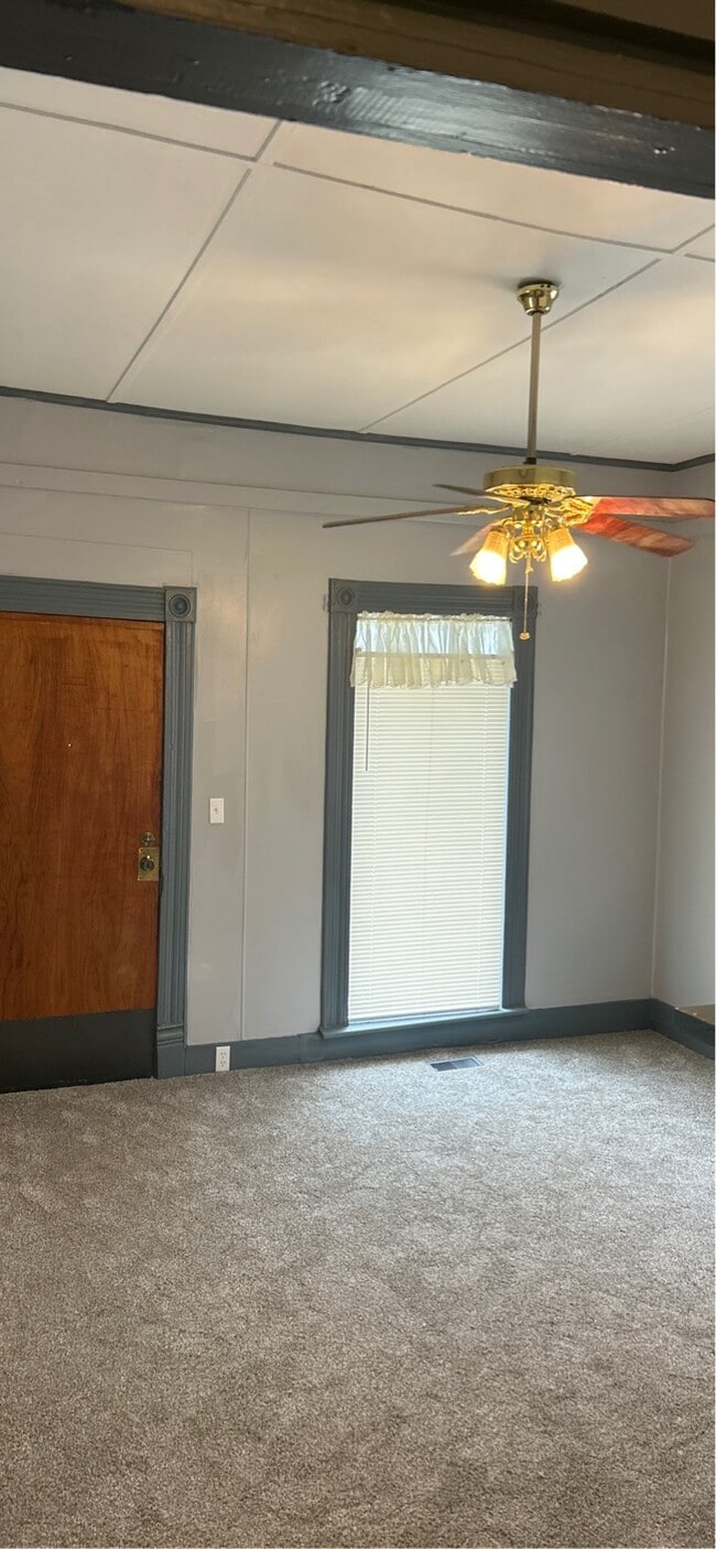Photo - 1147 Fort Hill St