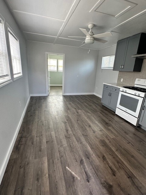 Photo - 5107 Hutchinson Rd