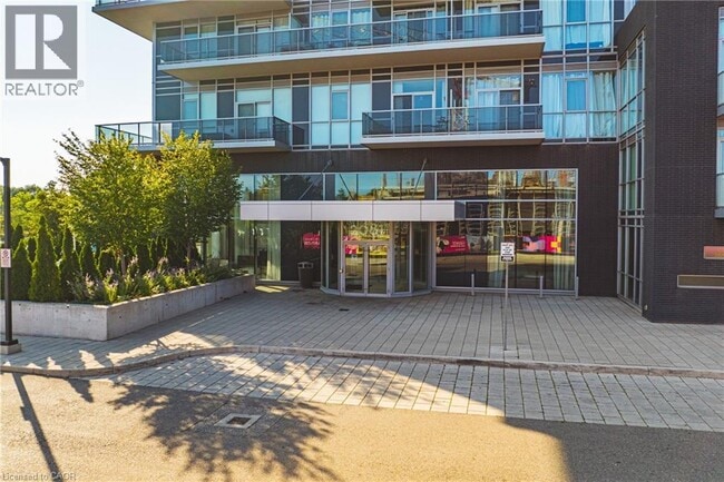 Photo - 2081 Fairview St Unit 2001