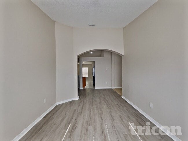 Photo - 6944 Crown Lake Dr