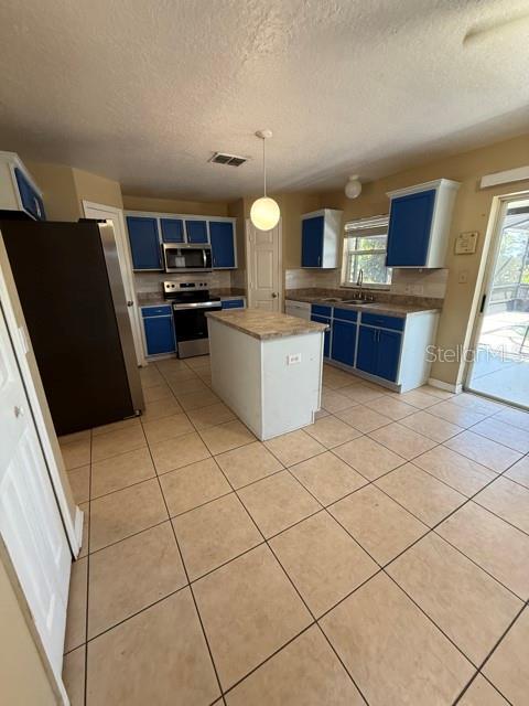 Photo - 15808 Switch Cane St