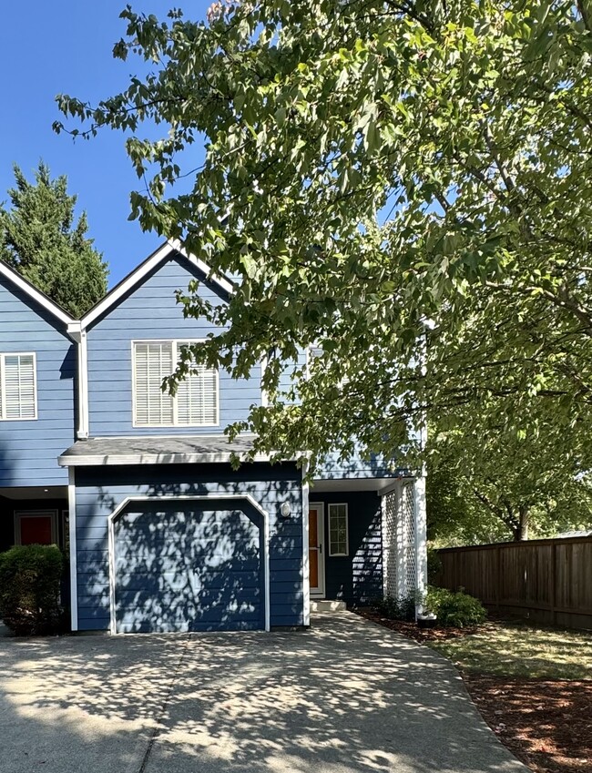 Building Photo - 18507 SW Muirfield St