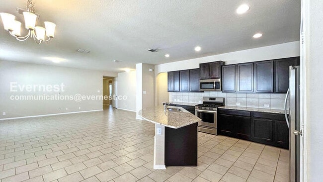 Photo - 2511 Barbwire Wy