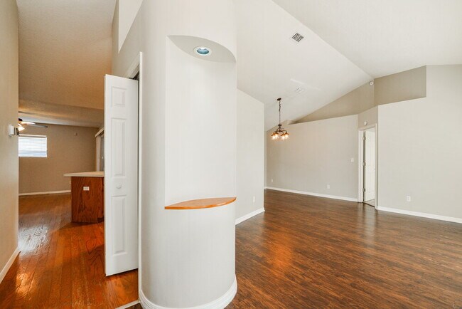 Photo - 4803 Jeanette Ct