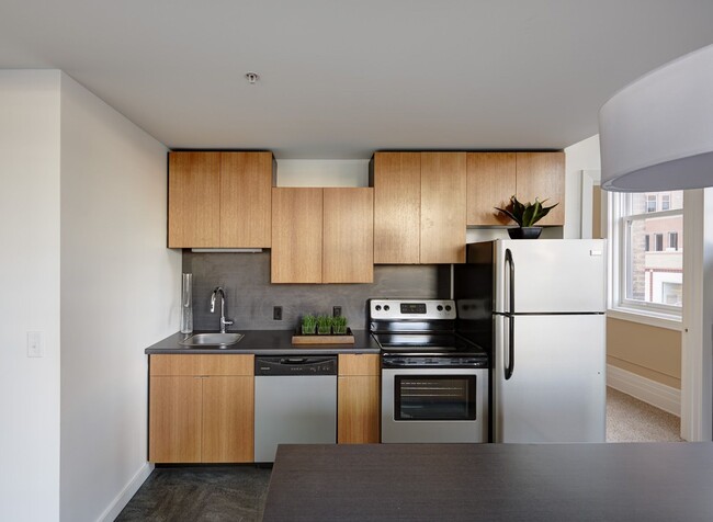 Standard Kitchen - The Fleming Building Rental
