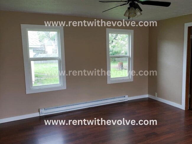 Photo - 312 Madison St