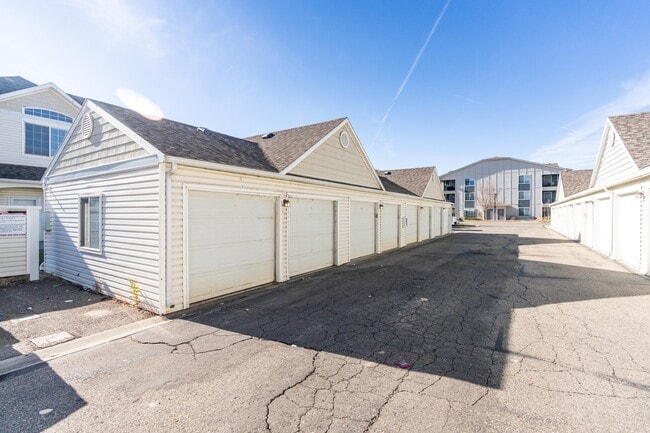 Photo - 2458 Thunder Mountain Drive