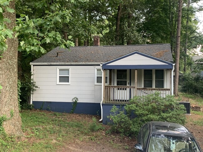 Building Photo - 3811 Greenleaf St Rental