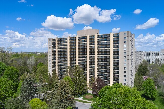 Photo - 170 Cherryhill Cir