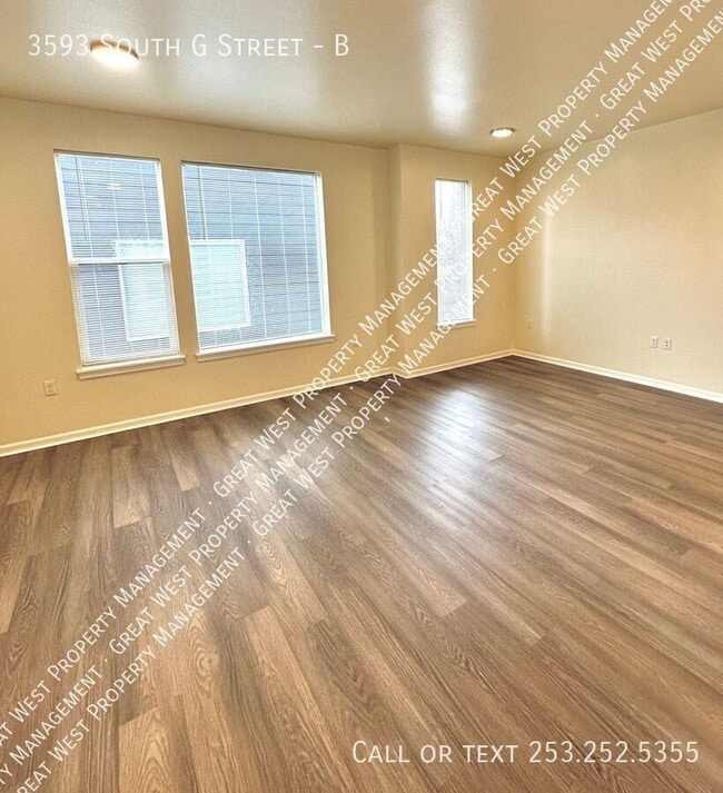 Photo - 3593 S G St Unidad B