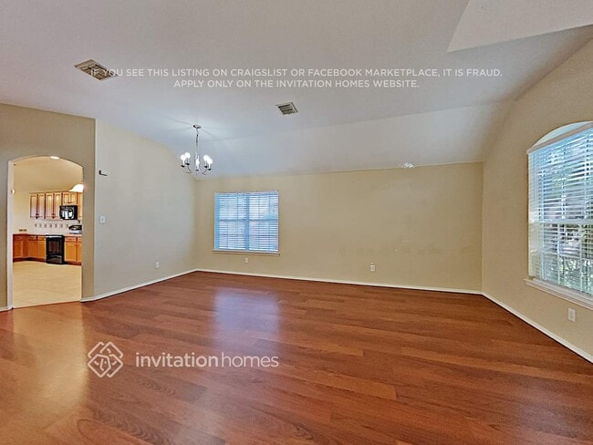 Photo - 1112 Sweetwater Dr