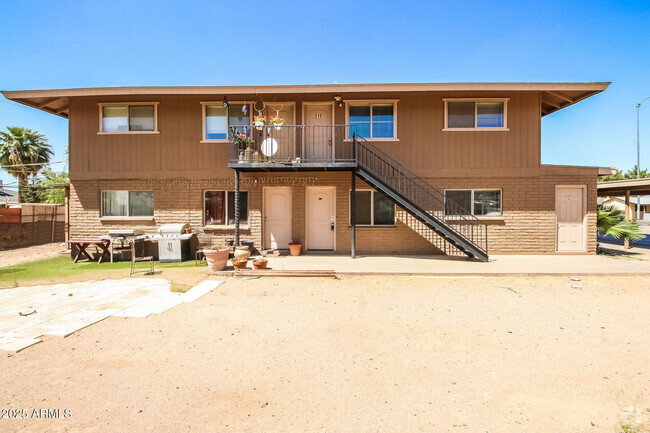 Building Photo - 208 S Doran Unit 208 Rental