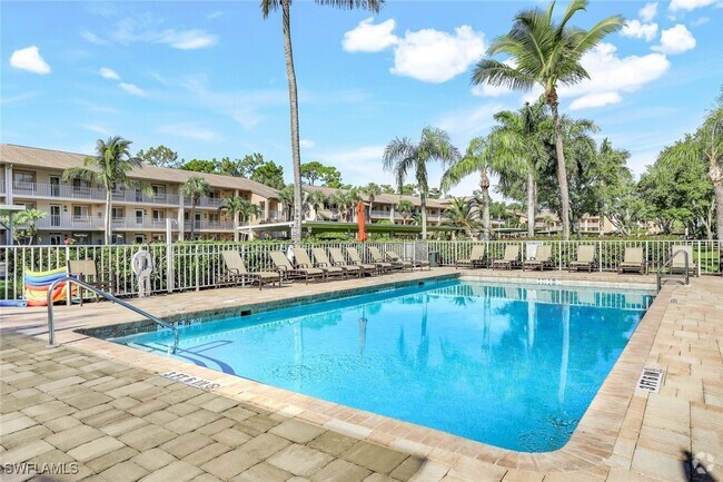 Building Photo - 7360 Glenmoor Ln Unit 4301 Rental