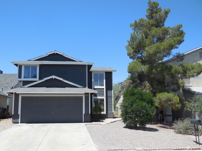 Building Photo - FOUR BEDROOM IN HENDERSON WITH A BEDROOM D... Rental