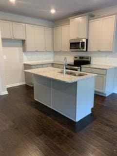 Photo - 3499 Lakeview Crk