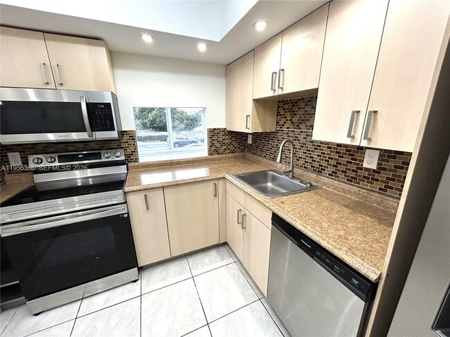 Photo - 250 180th Dr Unit 254