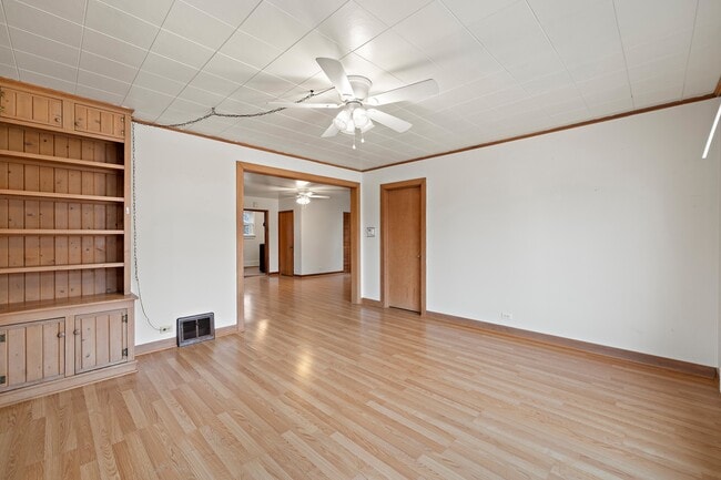 Photo - 25 E Chestnut Ave