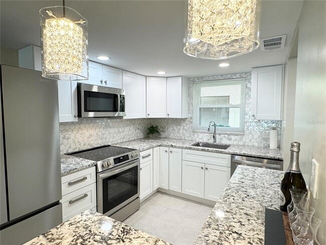 Photo - 1100 E Bay Dr Unit 3