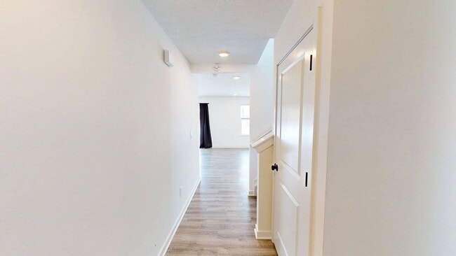 Photo - 3829 Genteel Dr