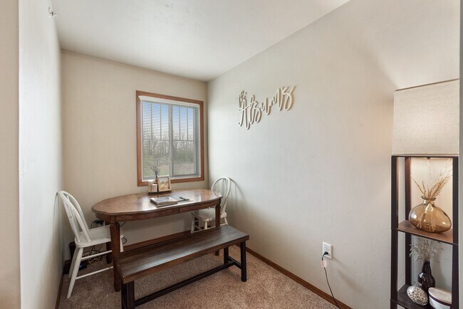 Photo - 1 Bed, 1 Bath 890 Sq Ft Unit 1014 Timber Springs Dr - Apt 1