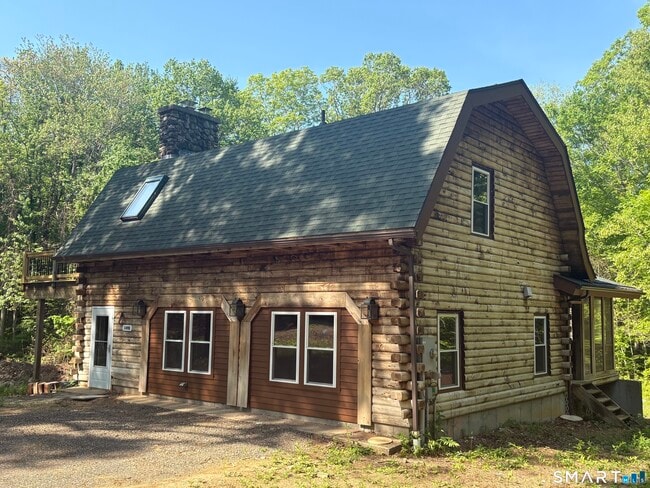 Photo - 149 Salem Rd
