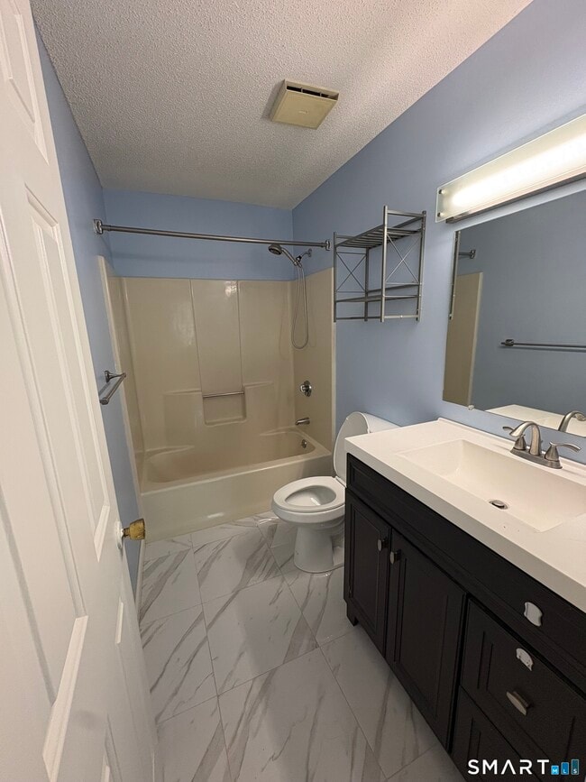 Photo - 193 Abbotsford Ave Unit 193