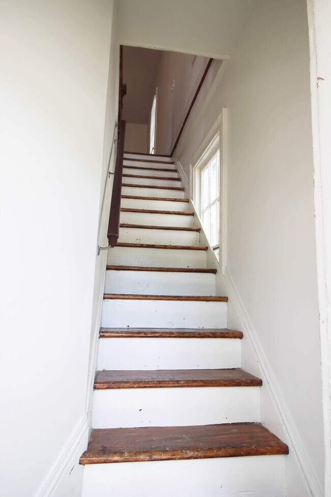 Photo - 2313 St Charles Ave