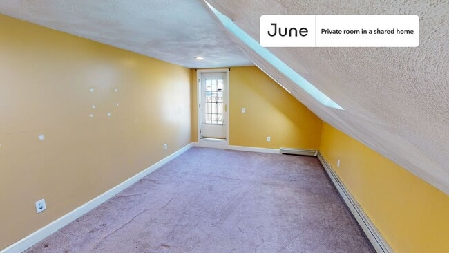 Photo - Room in Shared 6 bed/2 bath home Unidad D