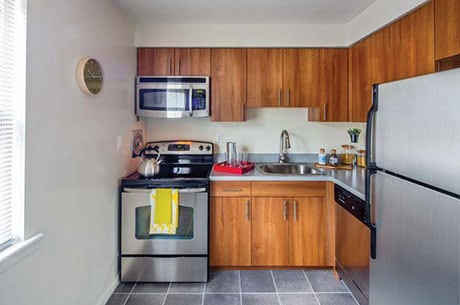 Photo - Sutton Pointe Apartments