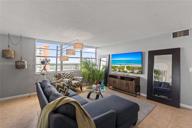 Photo - 1351 NE Miami Gardens Dr Unit 1226E