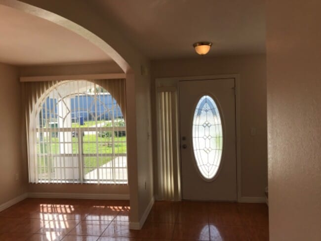 Photo - 622 Lemon St Unit A