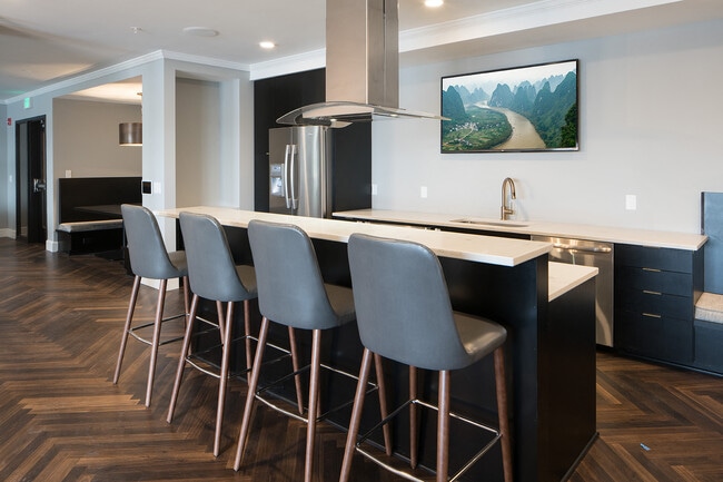 Onyx Edina
