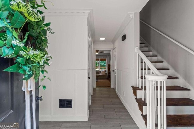 Photo - 28 Huntington Pl Dr