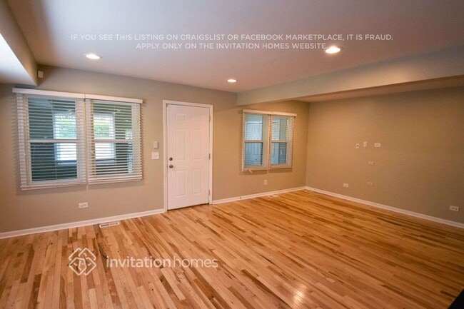 Photo - 26805 Circle Dr S