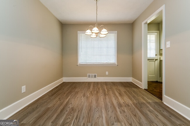 Photo - 17 Juliana Ct