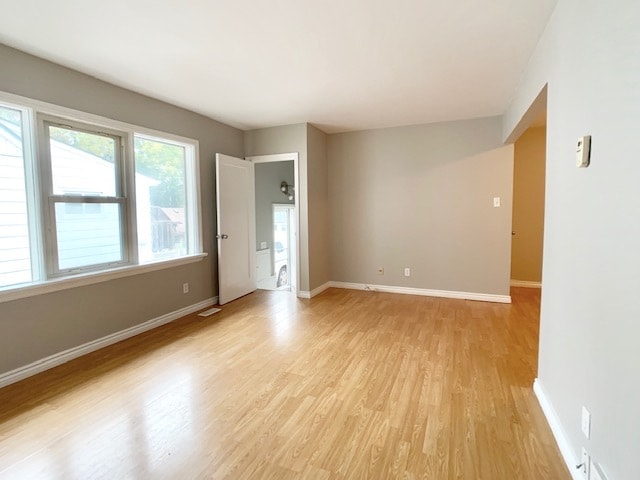 Photo - Beautiful 2 bedroom Apartment in Central London - Two Levels *  Finished Basement Unité 1