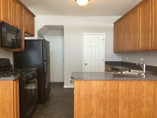 Photo - 15356 Kenmare Cir