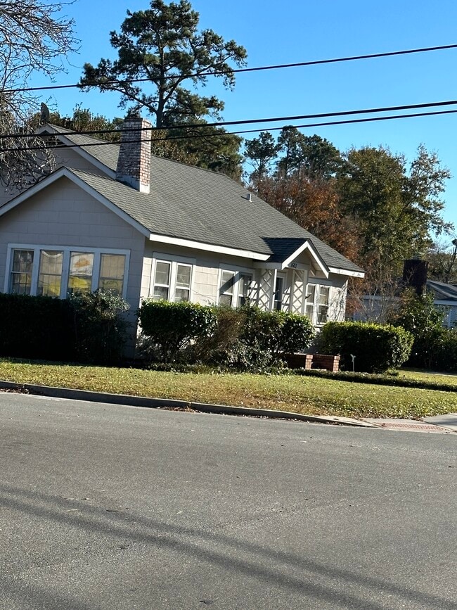 Photo - 1601 S 41st St